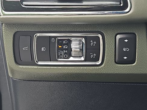Used 2023 Lincoln Navigator Black Label AWD/4WD image 27