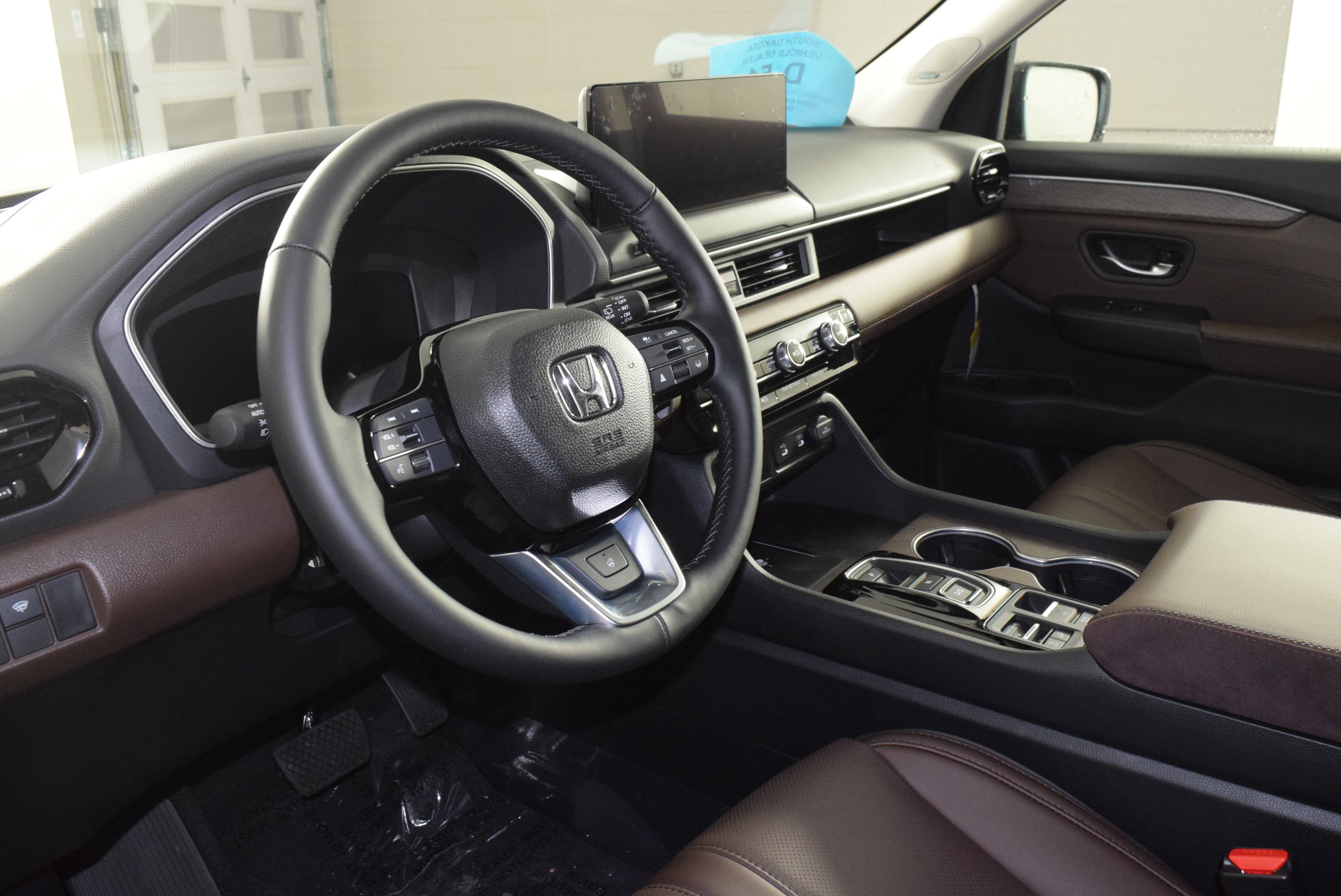 New 2026 Honda Pilot Elite image 2