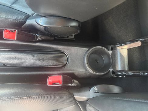 Used 2011 MINI Cooper S image 34