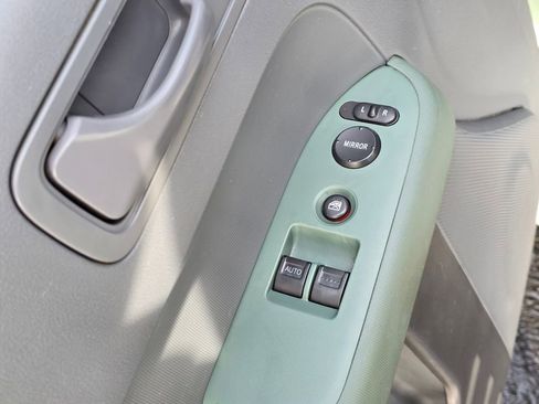 Used 2003 Honda Element EX image 16