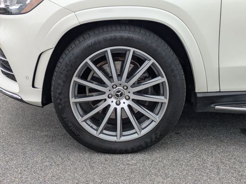 Used 2021 Mercedes-Benz GLS 580 4MATIC image 33