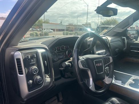 Used 2014 GMC Sierra 1500 SLT w/ SLT Crew Cab Value Package image 4