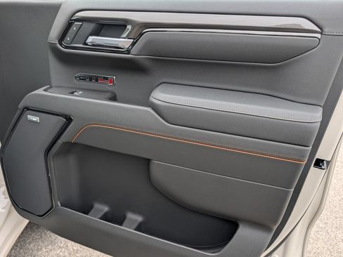 New 2026 GMC Sierra 1500 AT4 w/ AT4 Premium Package AWD/4WD image 31