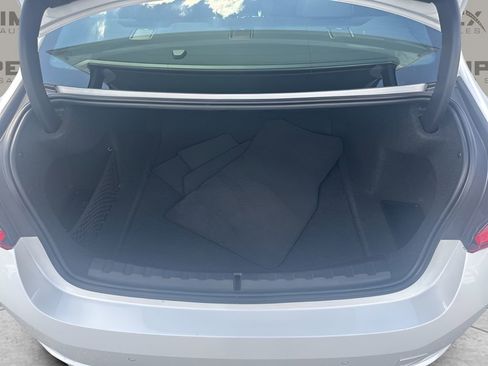 Used 2024 BMW 330i Sedan w/ Convenience Package image 31