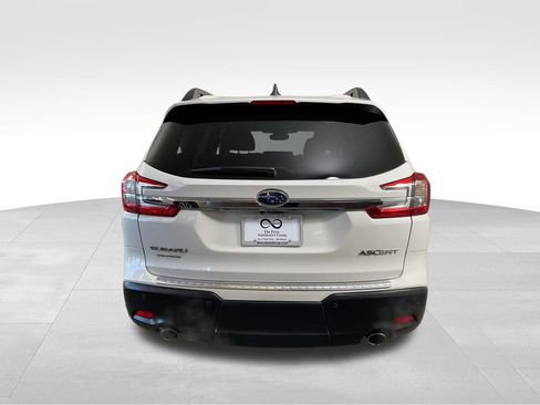 Used 2024 Subaru Ascent Premium w/ Convenience Package AWD/4WD image 8