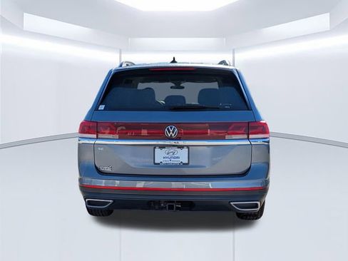 Used 2024 Volkswagen Atlas SE image 5