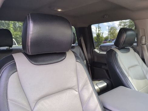 Used 2019 Ford F150 XLT AWD/4WD image 7