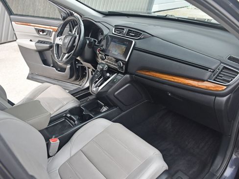 Used 2018 Honda CR-V Touring image 23