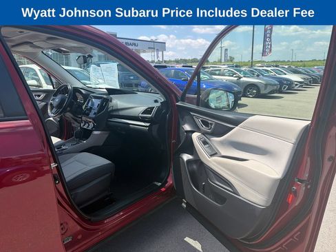 Used 2020 Subaru Forester Premium AWD/4WD image 43