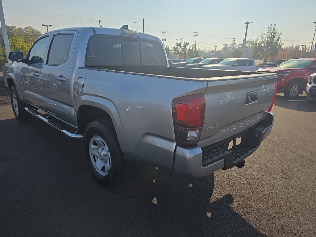 Certified 2023 Toyota Tacoma SR AWD/4WD image 4