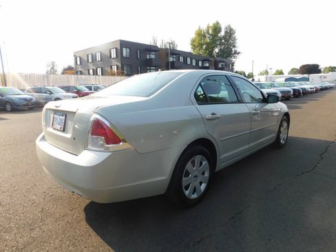 Used 2008 Ford Fusion S FWD image 3