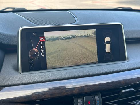 Used 2015 BMW X5 xDrive35i image 15