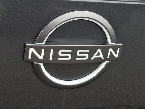 Used 2022 Nissan Frontier S w/ Technology Package image 29