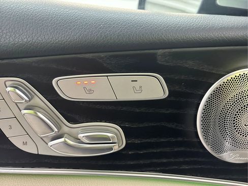 Used 2020 Mercedes-Benz E 350 Sedan image 45