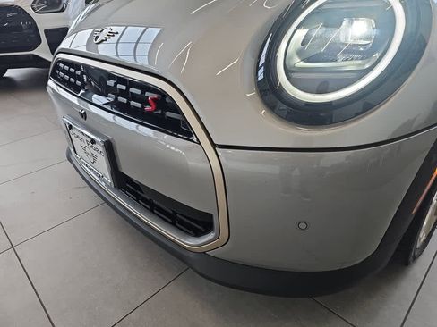 Certified 2025 MINI Cooper S image 6