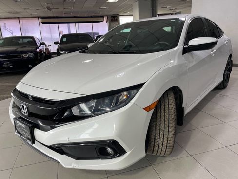 Used 2019 Honda Civic Sport image 3