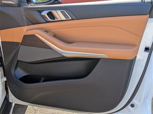 New 2026 BMW X5 sDrive40i image 29