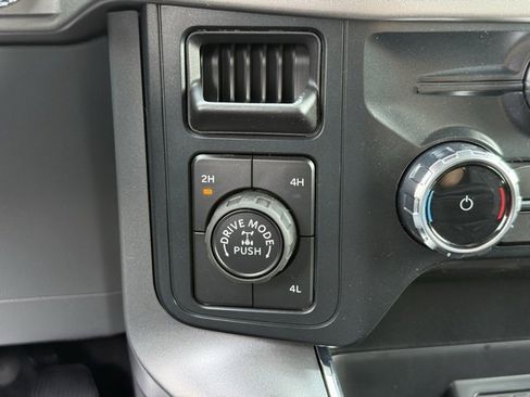 New 2025 Ford F150 XLT w/ Equipment Group 302A MID image 31