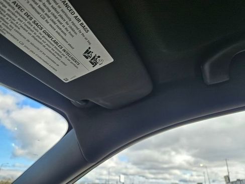 New 2026 Chevrolet Trax RS image 21