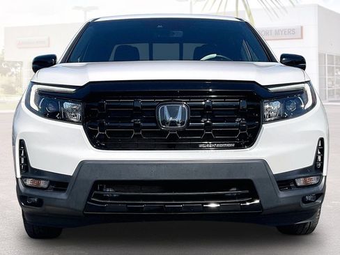 Used 2025 Honda Ridgeline Black Edition image 25