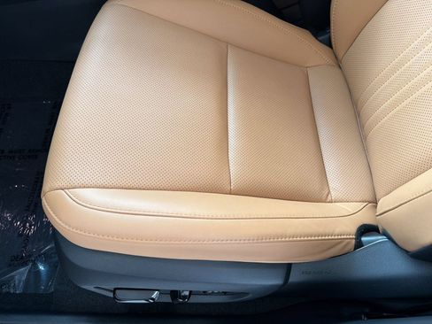 Used 2025 Lexus NX 250 FWD w/ Cold Area Package image 14