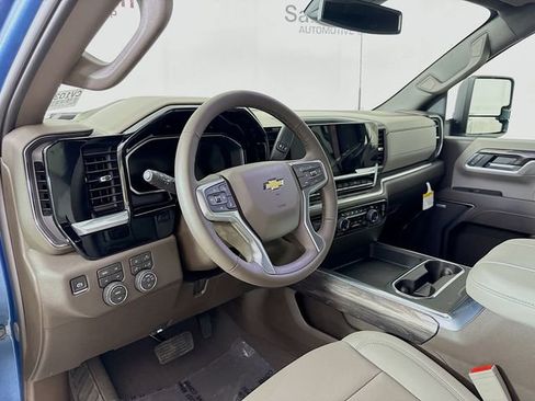 New 2026 Chevrolet Silverado 2500 LTZ w/ LTZ Convenience Package AWD/4WD image 11