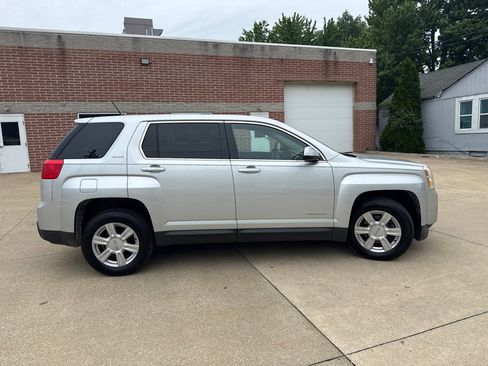 Used 2014 GMC Terrain SLE AWD/4WD image 4