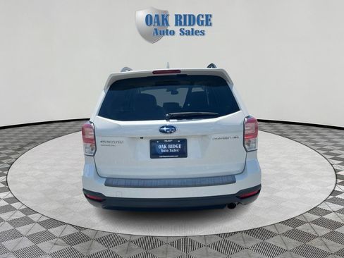 Used 2018 Subaru Forester 2.5i Limited AWD/4WD image 6