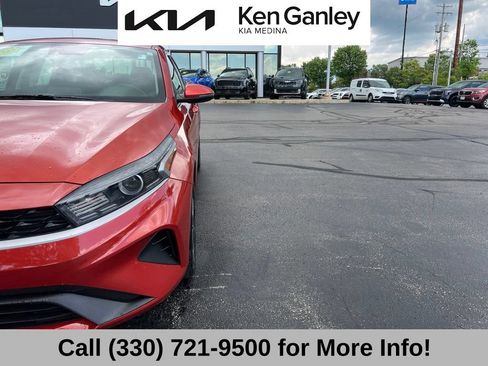 Certified 2023 Kia Forte LXS w/ LXS Technology Package FWD image 18