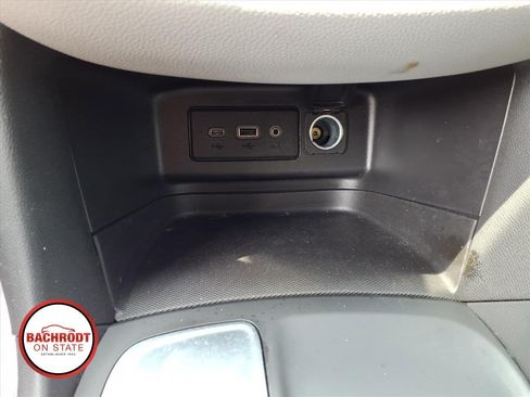 Used 2024 Chevrolet Equinox LS w/ Driver Confidence II Package FWD image 12