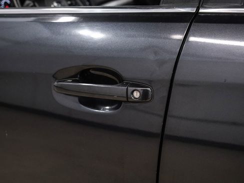 Used 2016 Subaru Forester 2.0XT Touring w/ Eyesight & Navigation System image 38