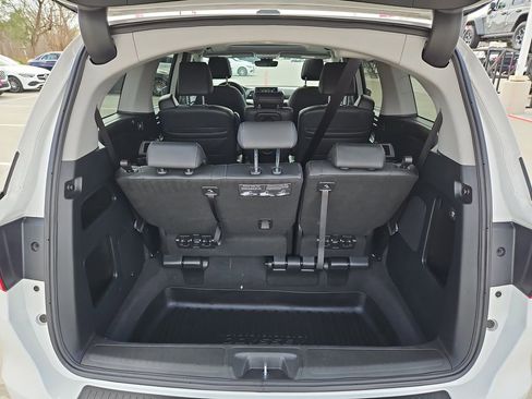 Certified 2024 Honda Odyssey EX-L image 18
