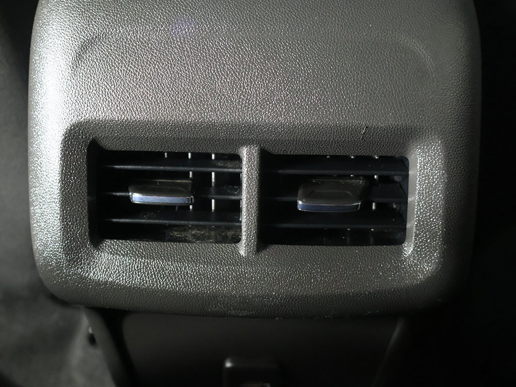 Used 2020 Chevrolet Equinox LT w/ LPO, Cargo Package FWD image 42