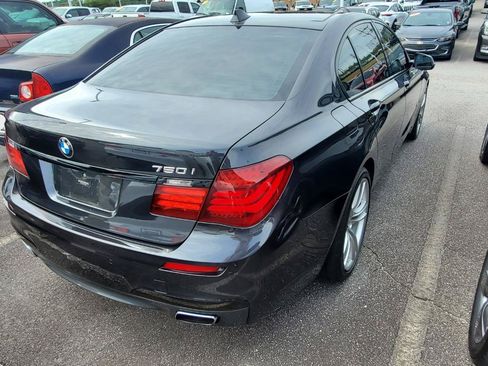 Used 2013 BMW 750i RWD image 9