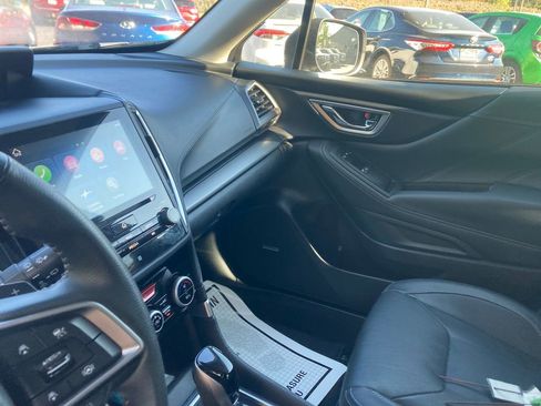 Used 2021 Subaru Forester Limited w/ Popular Package #3 image 16