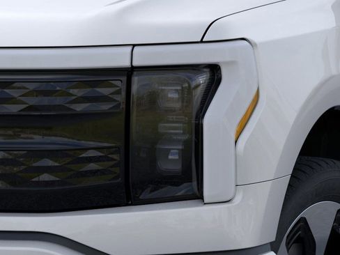 New 2025 Ford F150 Lightning Platinum AWD/4WD image 18
