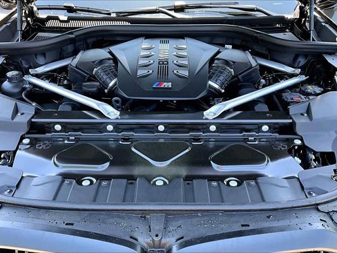New 2026 BMW X5 M60i w/ Executive Package AWD/4WD image 16