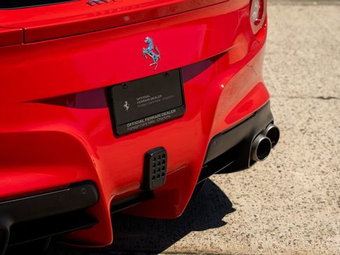 Used 2016 Ferrari F12 Berlinetta RWD image 24