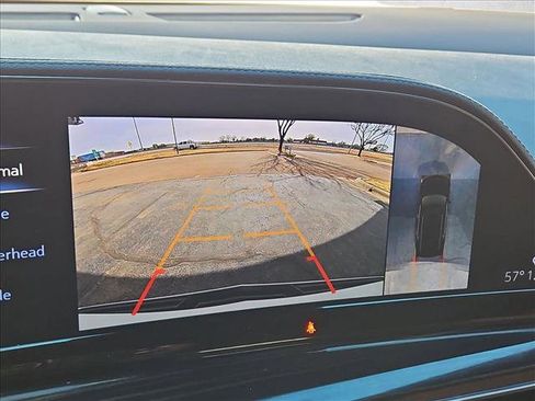 Used 2022 Cadillac Escalade Premium Luxury w/ Performance Package image 14