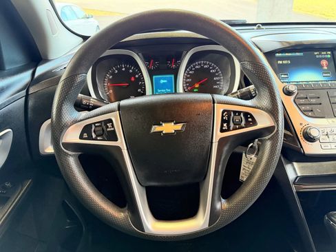 Used 2016 Chevrolet Equinox LT image 10