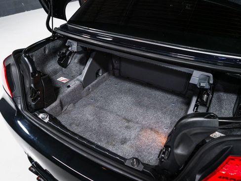 Used 2011 BMW M3 Convertible RWD image 16