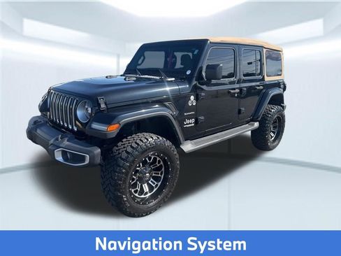 Used 2022 Jeep Wrangler Unlimited Sahara w/ LED Lighting Group AWD/4WD image 2
