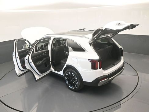 New 2025 Kia Sorento EX w/ Panoramic Sunroof Package image 69