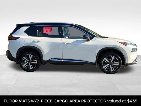 Certified 2023 Nissan Rogue SL AWD/4WD image 6
