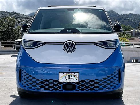 Used 2025 Volkswagen ID. Buzz 1st Edition AWD/4WD image 6