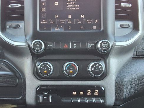 Used 2024 RAM 2500 Big Horn w/ Off Road Package image 18