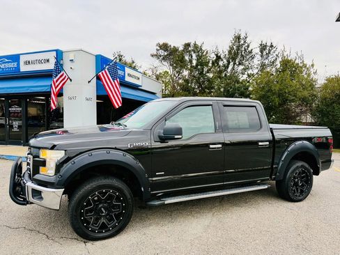 Used 2015 Ford F150 XLT w/ Equipment Group 302A Luxury image 22