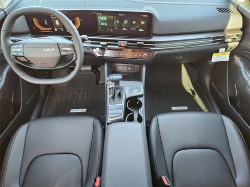 New 2026 Kia Sportage EX w/ EX Panorama Roof Package FWD image 21