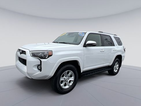 Used 2024 Toyota 4Runner SR5 Premium image 1