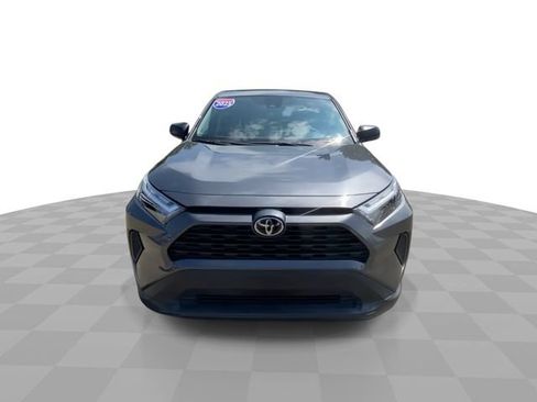 Used 2025 Toyota RAV4 LE AWD/4WD image 5